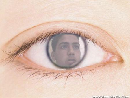 toujours dans les yeux